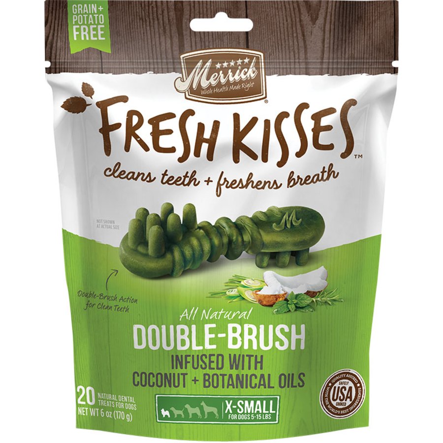 Merrick Fresh Kisses Natural Double-Brush Infused With Coconut + Botanical Oils Dental Dog Treats Extra Small Dogs 20 Count
